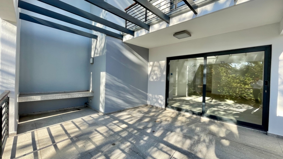 3 Bedroom Property for Sale in Stuarts Hill Western Cape